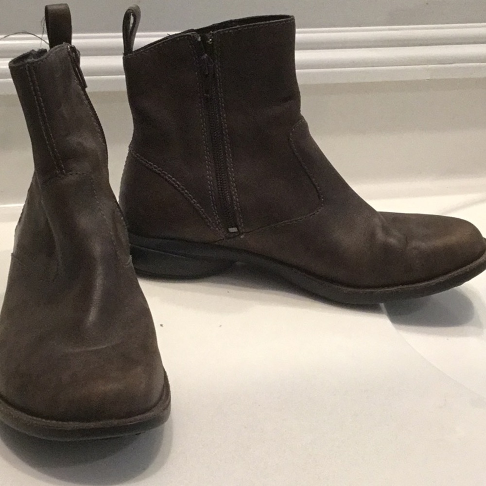 Merrell Tetra Catch Waterproof Ankle Boots sz 9